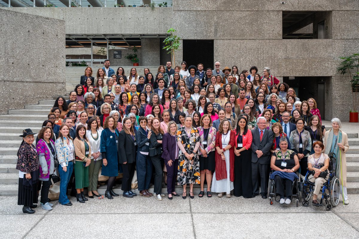 ✅Comenzó Foro Académico #TerritoriosDeCuidados en preparación de la #XVIConferenciaMujerALC (#México 🇲🇽, 2025).
El evento, organizado por @inmujeres, <a href="/elcolmex/">El Colegio de México</a>, <a href="/ONUMujeres/">ONU Mujeres</a> y la #CEPAL, reúne a representantes de la academia, gobiernos, sociedad civil y organismos