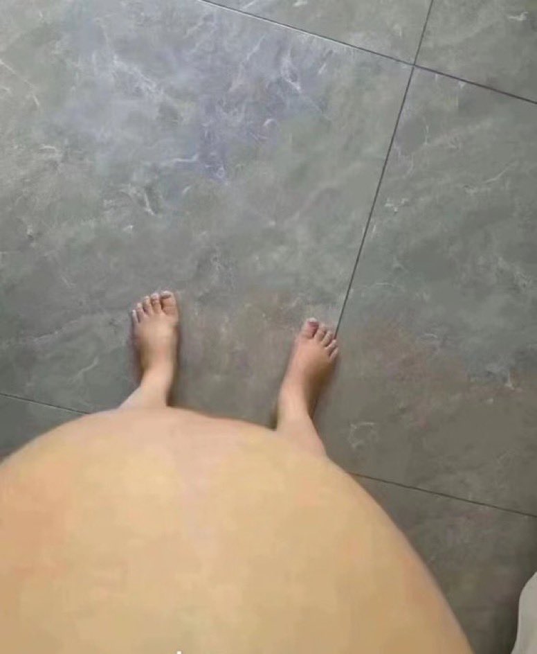 what i see when I look down trying to see the number on the scale