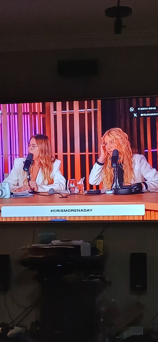 JimeCapri's tweet photo. Viviendo el #CrisMorenaDay con mis hijos, estoy al borde del llanto 🥹 gracias @olgaenvivo https://t.co/tAq8fGrU7l