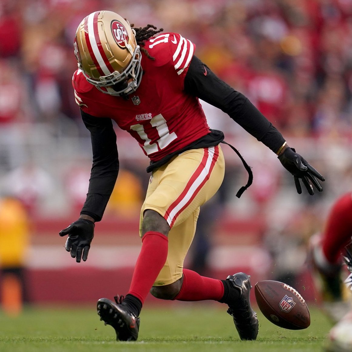 95.7 The Game tweet media