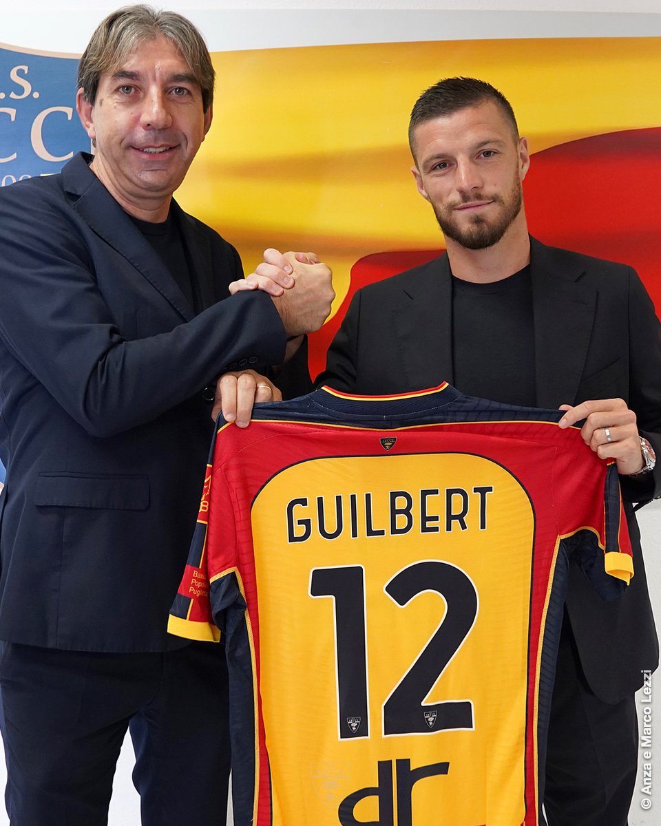 OfficialUSLecce's tweet photo. 🟡🔴 𝙁𝙧𝙚́𝙙𝙚́𝙧𝙞𝙘 𝙂𝙪𝙞𝙡𝙗𝙚𝙧𝙩 ha scelto la 12!
Presentato in conferenza stampa dal Direttore Sportivo Stefano Trinchera il nuovo acquisto del Lecce, il difensore francese classe 1994, Frédéric Guilbert.

🔗 https://t.co/KtS75M31PU https://t.co/PNwHSSZOLs