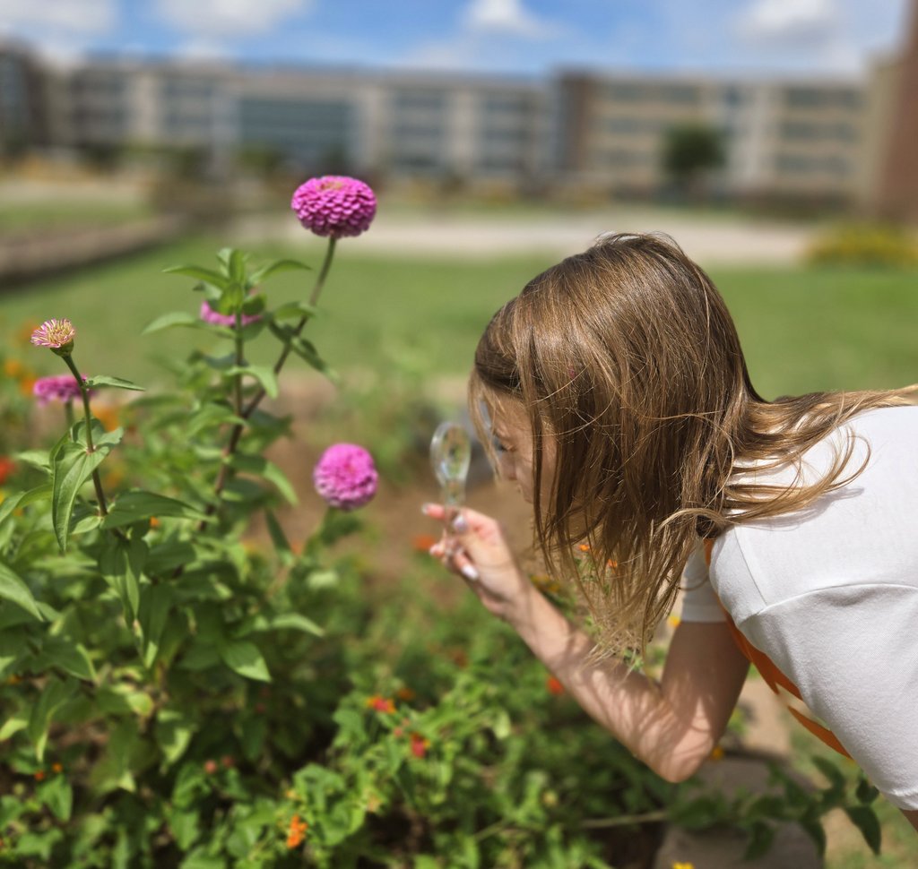 Ms. Smith - Math/Science tweet media