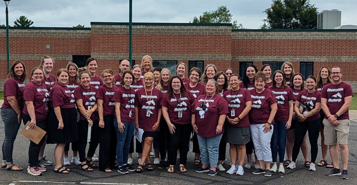 What a fantastic first day of school at Wakanda Elementary.  We can't wait for day two tomorrow. <a href="/SDMAOnline/">Menomonie Schools</a>