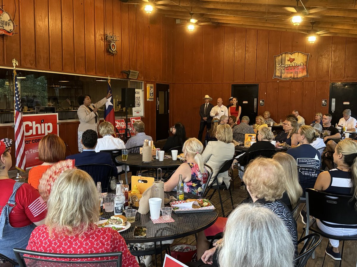 txsd26's tweet photo. Lina Prado, for Commissioner Precinct 1, is firing up the crowd at this event hosted by Congressman Chip Roy at Big’z Burger Joint. https://t.co/hy80uXty3D