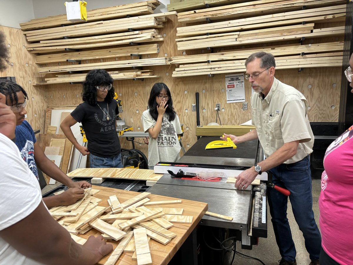 Amp Lab at Electric Works tweet media