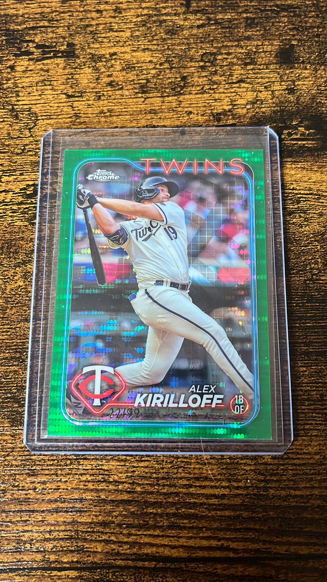 VASPTCards's tweet image. 2024 Topps Chrome Alex Kirilloff Green Speckle  /99 - $3