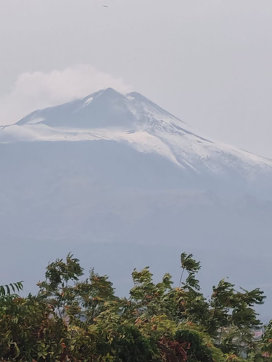 OstracodEom10's tweet photo. The Etna Volcano is waiting for you in all its beauty….and with snow!
🥹🥹🥹
#eom13 #ostracods https://t.co/AVf3ehHcW2