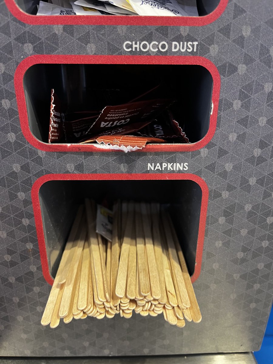Dear ⁦<a href="/CostaCoffee/">Costa Coffee</a>⁩, in English language we call them “serviettes”.

Also, these napkins are not very absorbent.

#americanisms #costacoffee