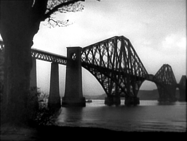 WayneWood3K's tweet photo. @adnansvirk Forth Bridge (1890). Featured prominently in the early Hitchcock classic The 39 Steps (1935). https://t.co/wqOqTogjgU
