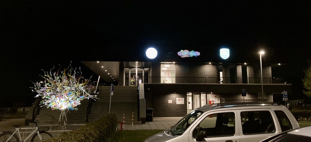 corriedkluijver's tweet image. Avond afspraak bij @hcleerdam voor bepalen nieuwe doeken en goalboarding #partnerschap #Rabobank