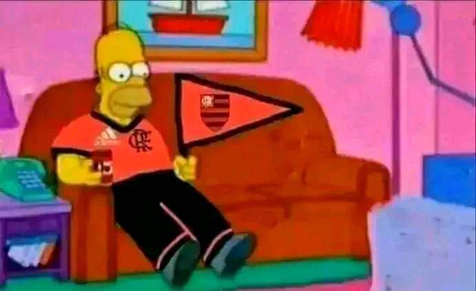 EU ESPERANDO DAR 21:30 PRA ASSISTIR O JOGO DO FLAMENGO: