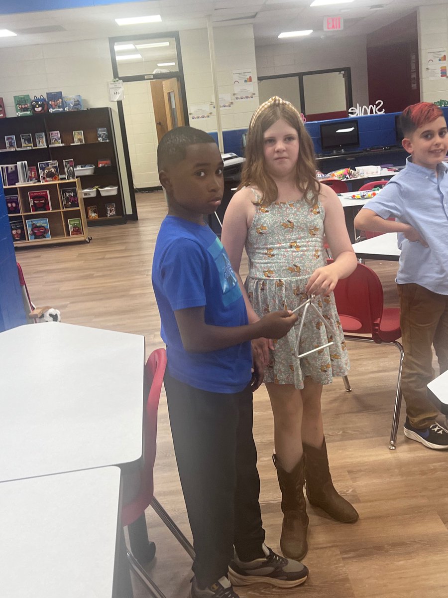 Mrs. Gulin tweet media