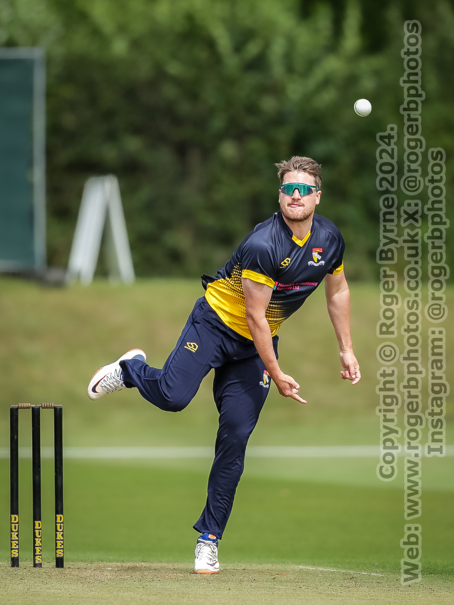 Roger Byrne (@rogerbphotos) on Twitter photo Norfolk's Josh Cobb bowling in the NCCA Trophy Final against Cheshire at Wormsley Cricket Ground on August 25th, 2024.
Match Gallery: bit.ly/3Z0t1Rc
<a href="/NCCA_uk/">NCCA (National Counties Cricket Association)</a> <a href="/norfolkccc/">Norfolk County Cricket Club</a> <a href="/cobby24/">Josh Cobb</a> <a href="/wormsleycricket/">Wormsley Cricket</a> Norfolk's Josh Cobb bowling in the NCCA Trophy Final against Cheshire at Wormsley Cricket Ground on August 25th, 2024.
Match Gallery: bit.ly/3Z0t1Rc
<a href="/NCCA_uk/">NCCA (National Counties Cricket Association)</a> <a href="/norfolkccc/">Norfolk County Cricket Club</a> <a href="/cobby24/">Josh Cobb</a> <a href="/wormsleycricket/">Wormsley Cricket</a>