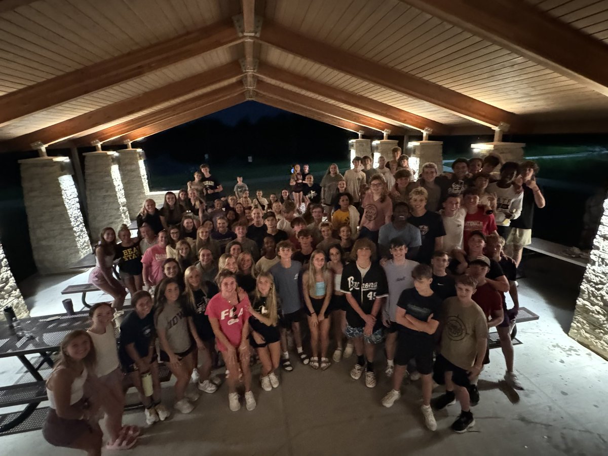 JHS_FCA's tweet photo. We are so grateful to say that we welcomed 109 students last night at our first huddle of the new school year! We are eager to see how God will work this year. A BIG thank you to the parents and leaders who helped out and an even bigger thank you to all the students who attended! https://t.co/6eDx0wucv7