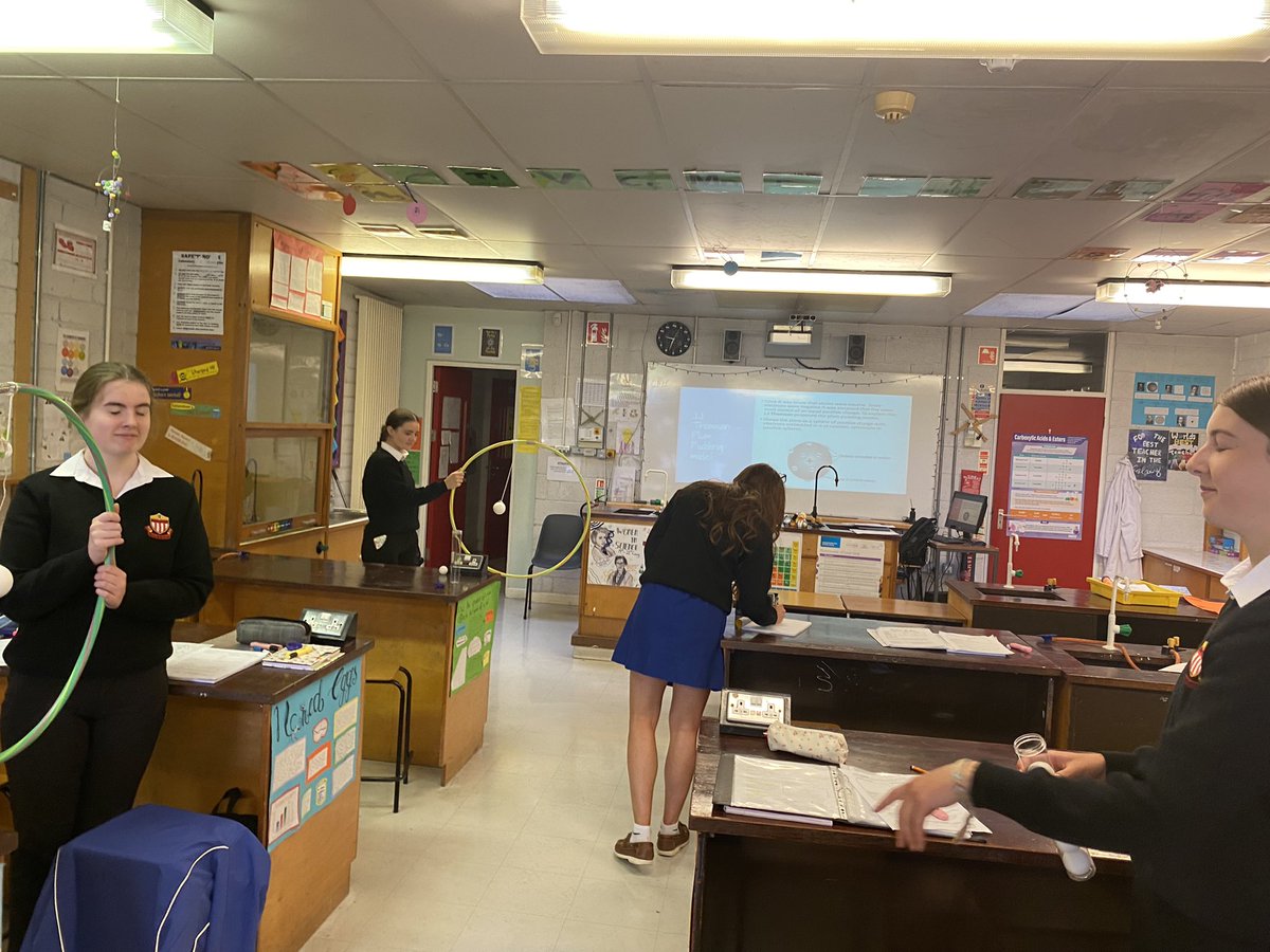 StMarysNenagh's tweet photo. Great start to our fifth-year chemistry class today, diving into Rutherford’s gold foil experiment! 🧪✨#ChemistryClass #ScienceInAction #RutherfordExperiment https://t.co/T8XSJpbB2c