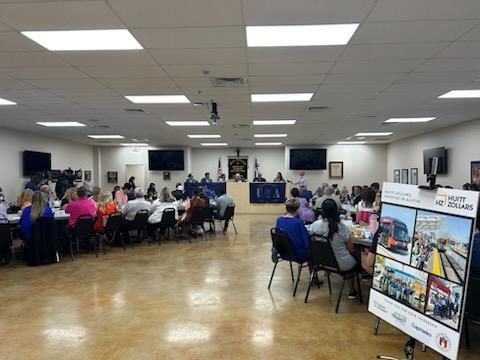 transit_forward's tweet photo. Thanks to the 117 people that showed up at our annual Project Connect Update to hear &amp; engage with leaders from @austintexasgov, @CapMetroATX, &amp; @ATP_org  at the @LU286_JAC Hall on Airport. 

Picture are below &amp; you can see a video on our Instagram page. https://t.co/zTqUnBcQ11