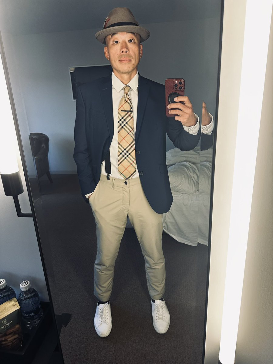 RealJamesHong's tweet photo. @PatrickDTYS @PatrickDTYS - We can do better! Let's set the bar higher for our profession and industry. https://t.co/nY3LTMtCHJ