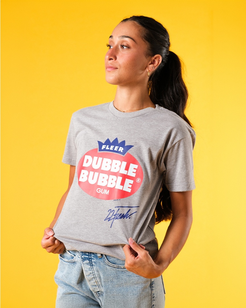 Double the fun with 22Fresh x Dubble Bubble! 🍬👟 Grab the collab that’s bursting with style and flavour.

Shop now: store.22fresh.com/collections/22…