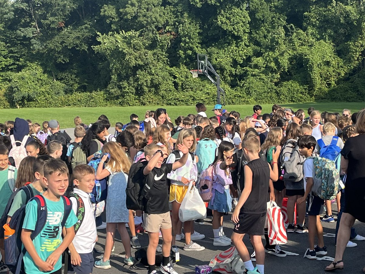 SargentSharks tweet media