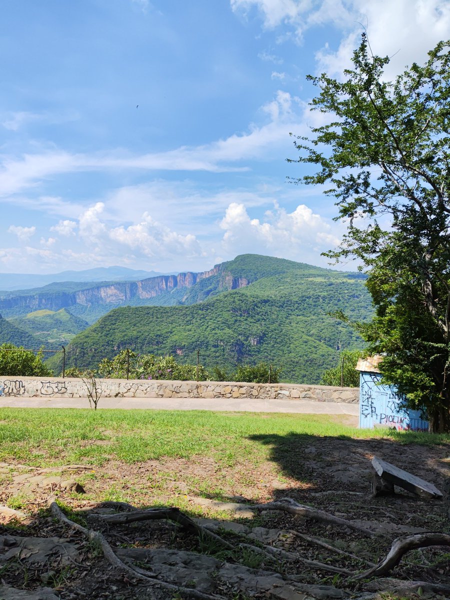 Saludos a todos desde Huentitan Jalisco!