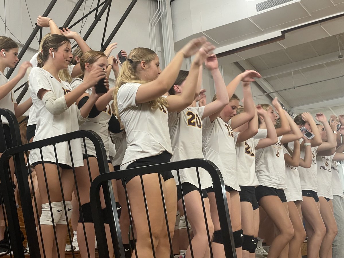 Vishtasp Nuggud (@v_nuggud) on Twitter photo Former and current Learwood players cheering on the 8th grade team vs. Avon. <a href="/AvonLakeSchools/">Avon Lake Schools</a> Former and current Learwood players cheering on the 8th grade team vs. Avon. <a href="/AvonLakeSchools/">Avon Lake Schools</a>
