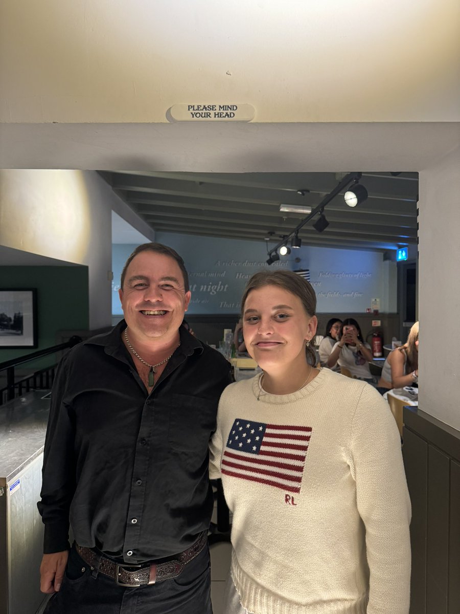 The Senior Girls’ Hockey IXI have arrived safely in Rugby and are enjoying a meal at pizza express