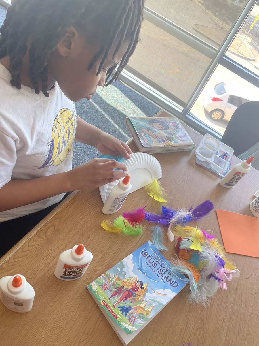 Castleberry ISD Libraries tweet media