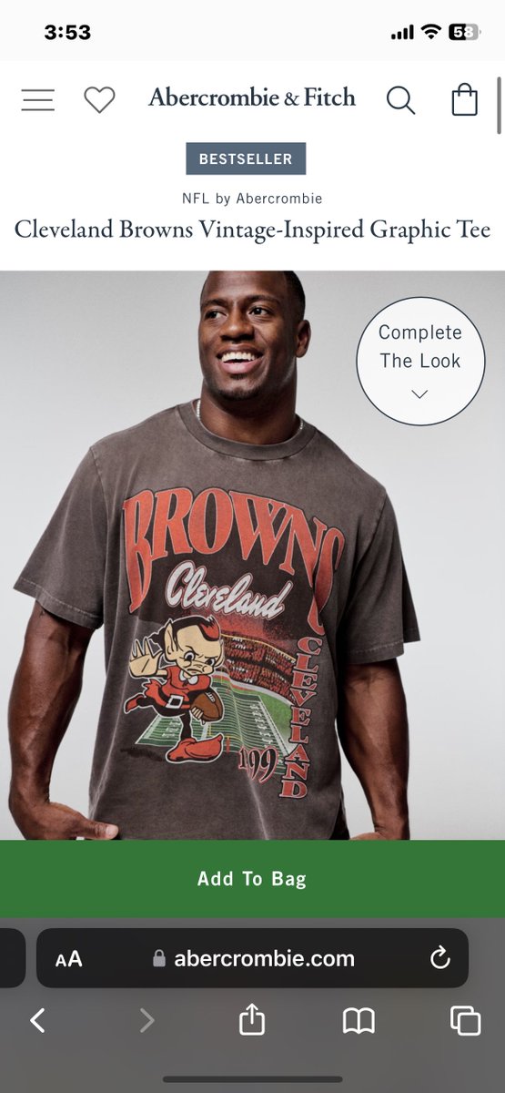 LexiRossMedia's tweet photo. didn’t expect to see Nick Chubb modeling for Abercrombie on my bingo card this year https://t.co/0cRV650rJK
