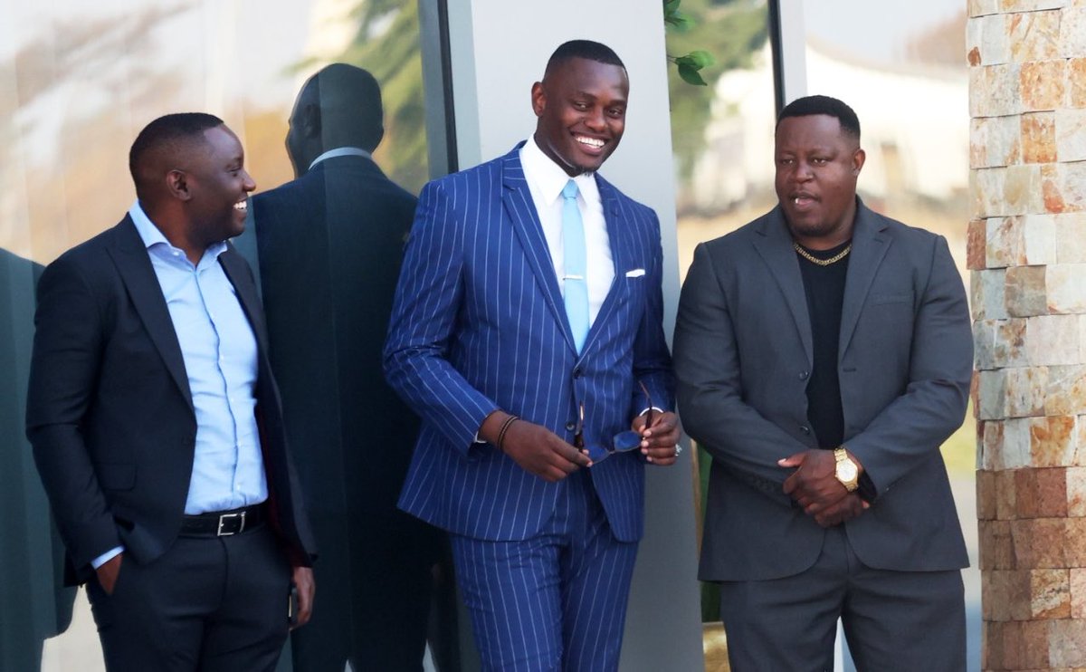 chiefkoti's tweet image. #WhileAtWork I had an amazing day interviewing some remarkable guests on @ZTNPrime. It was enriching to engage in deep conversations and gain insights from the key figures in central government communication. 
I&apos;m truly thankful for the opportunity to learn from them &amp;amp; bring…