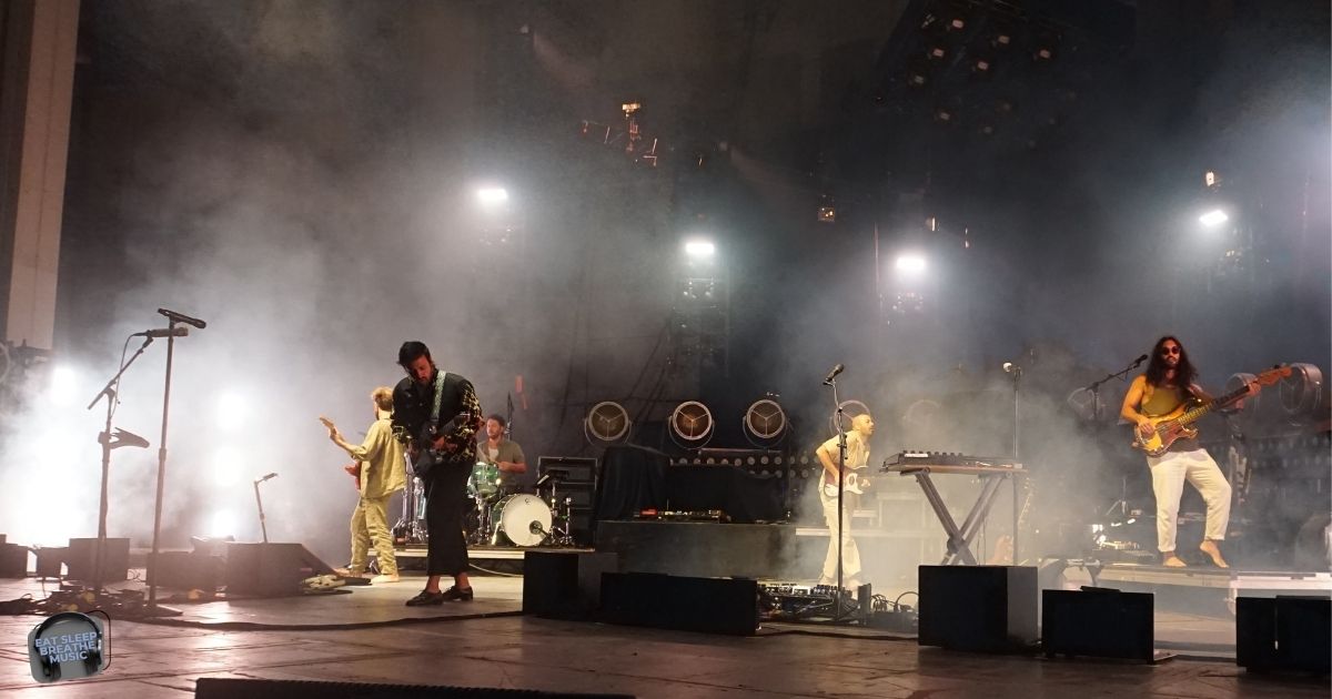 Photos of <a href="/youngthegiant/">Young the Giant</a> from the pit at PNC Bank Arts Center #newjersey #concert   See more photos and our coverage of the show at eatsleepbreathemusic.com/2024/08/27/you…

<a href="/bighasslemedia/">Big Hassle</a>