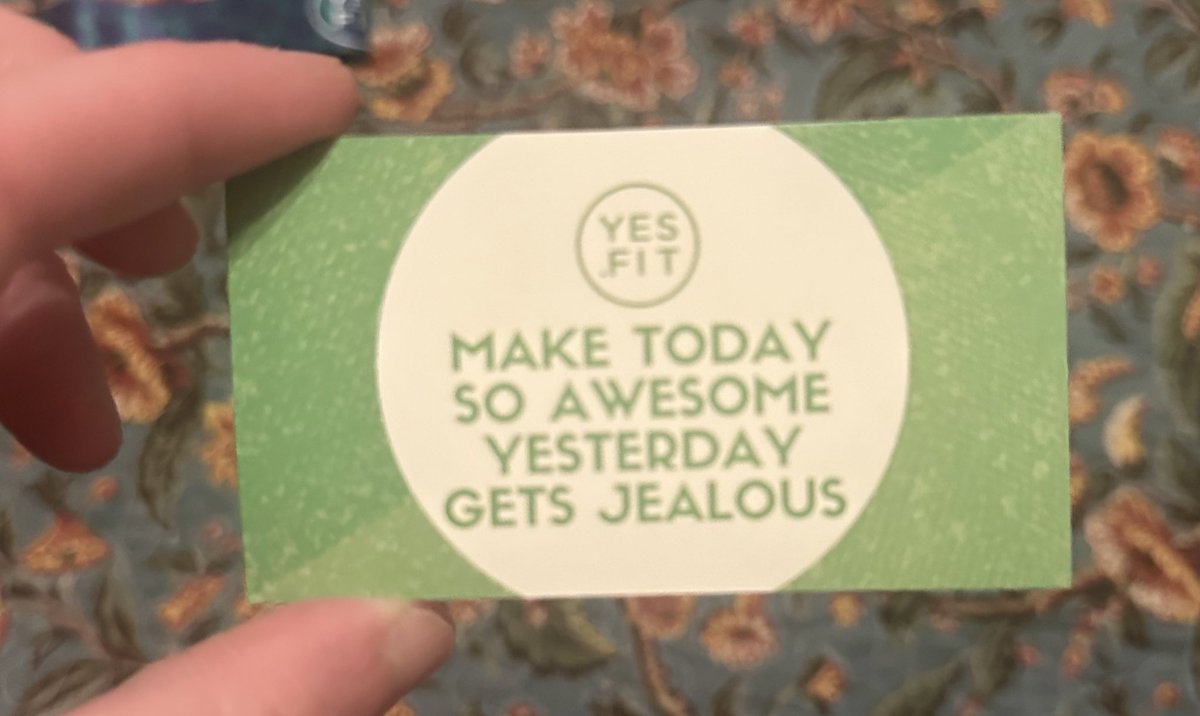 SportyForlife's tweet photo. New medal for The Mad Hatter race arrived today-did 30.5 miles on the elliptical for this one! βπ»π₯π π« π© @Yesfit1 #yesfit #yesfitchallenges #virtualrace #virtualmedal https://t.co/KrosMhZ7CU
