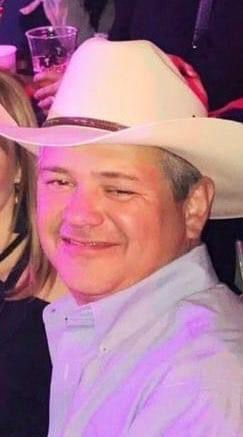 elalbertomedina's tweet photo. 🚨Asesinan a hermano del secretario de la Unión Ganadera Regional de #Sonora en Querobabi.

Alejandro Morales Aguilar, hermano del secretario de la UGRS, Alberto Morales Aguilar, fue asesinado este miércoles en la comunidad de Querobabi, municipio de Opodepe, confirmaron autoridades de @SonoraSeguridad.

Corporaciones de la @MesaSegSonora iniciaron un operativo por aire y tierra para dar con los responsables del homicidio.