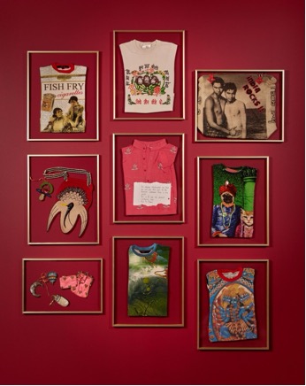 SCADFASH's tweet image. Attentive visitors will find this meaningful tribute nestled in “Life Is Beautiful” at #SCADFASH.

Manish Arora celebrates his late friend, Catherine Levy, in this display anchored by her shirt and this hand-written note designed and written by Arora.