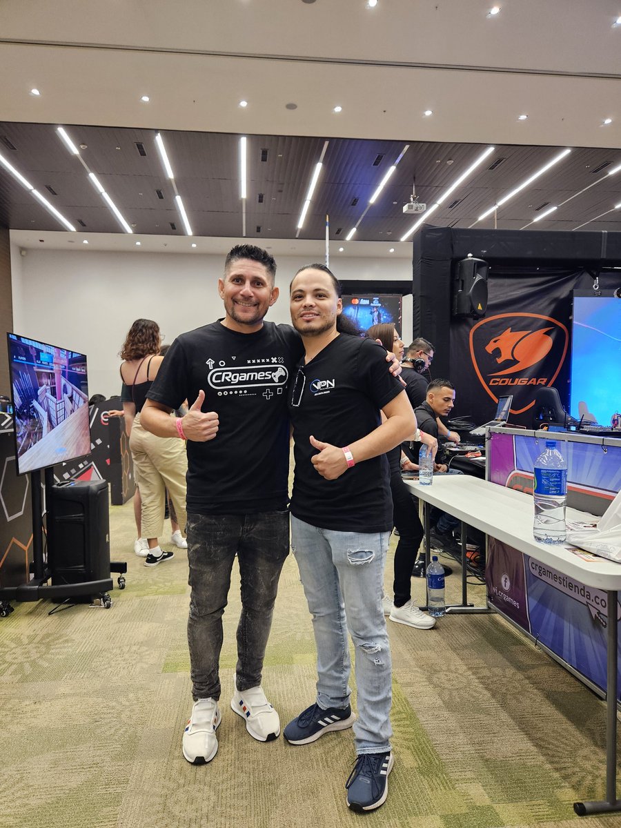 LINAHonduras504's tweet photo. @LINAHonduras504 estuvo presente en la final presencial de @efutbolleague en #Connecturday organizado por @mariopalacioscr y @VPNGlobal.

Mostrando la alianza y apoyo de mas 17 años  🤝
🇨🇷🇭🇳🇲🇽🇦🇷🇺🇲

#VirtualProNetwork #EAFC24 #ProClubs #eSports https://t.co/pVR3aiLmuf