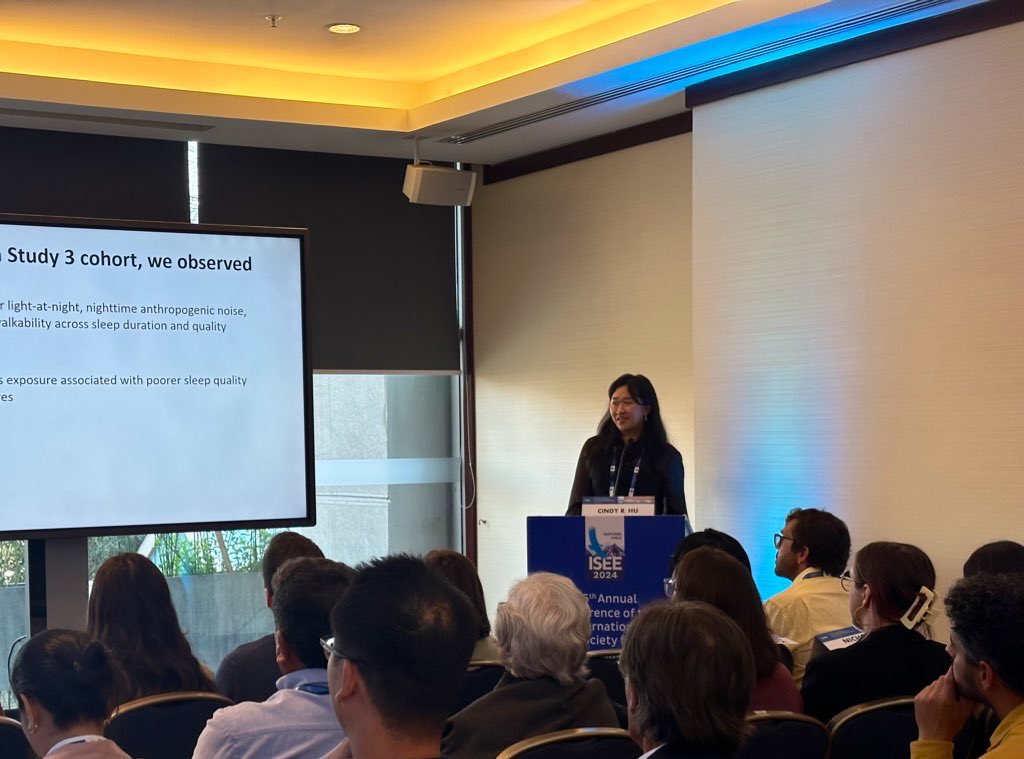 Congratulations on a PERFECT presentation <a href="/cindyrobinhu/">Cindy Hu</a>! The room was packed to the rafters to see you shine💖 #ISEE2024
