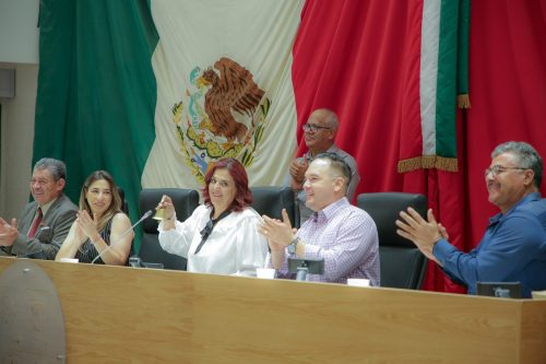 Celebra <a href="/CongresoSon/">Congreso Local Son</a> de #Sonora última sesión de la Diputación Permanente borderlinea.mx/?p=17823 Durante la actual Legislatura, según el Centro de Investigaciones Parlamentarias del Estado de Sonora (CIPES), se presentaron 775 iniciativas, de las cuales 646 corresponden al Poder