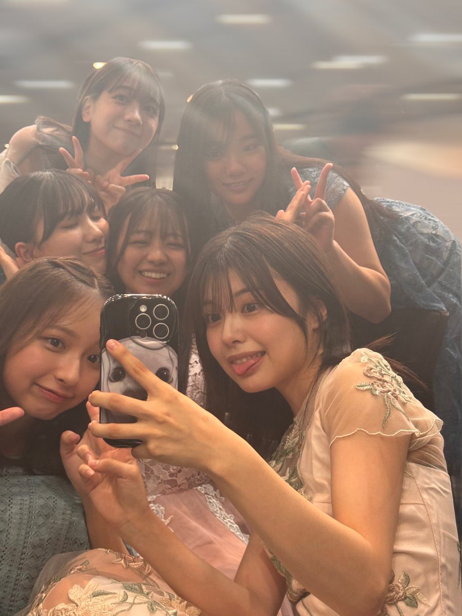ayanon_kt's tweet image. ミスマガジン1年間ありがとうございました!!
ミスマガジンを通して色々な方に知っていただいたり色々な経験をさせていただいて本当に感謝しかないです。
何よりこの5人に出会えた事が1番嬉しいです!!!
これからもミスマガジンの応援をよろしくお願いします🫶🏻
 #ミスマガジン2023