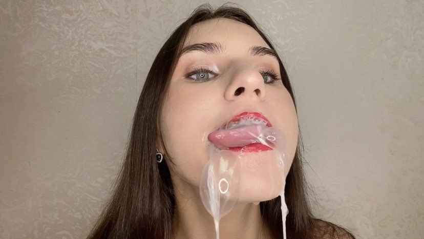 Sweet Stacia tweet media