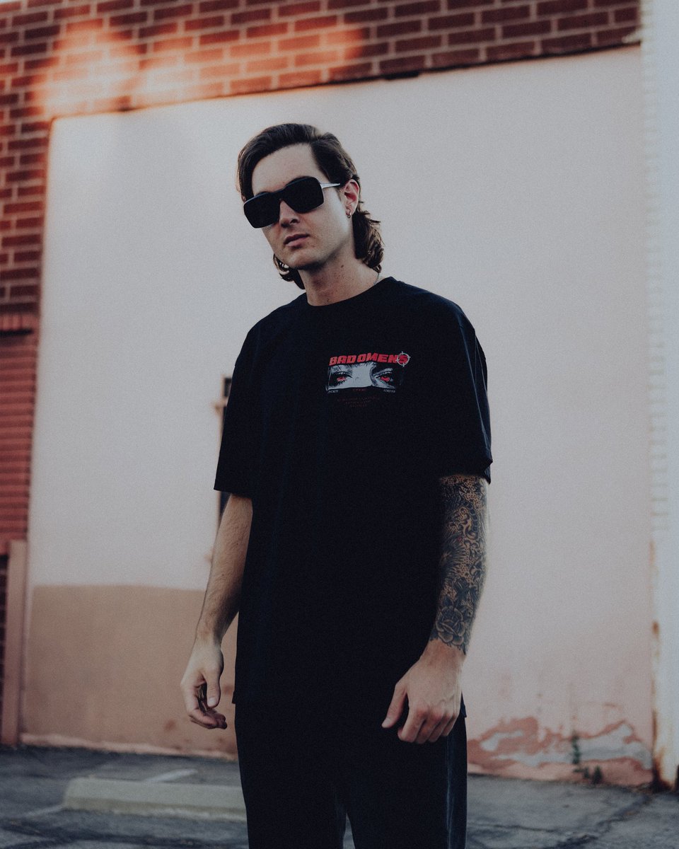 BAD OMENS tweet media