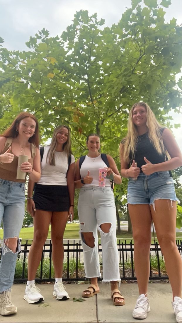 Happy first day of classes! We are so excited to see what this school year holds for us 📚🏀🤓 Go Chargers!