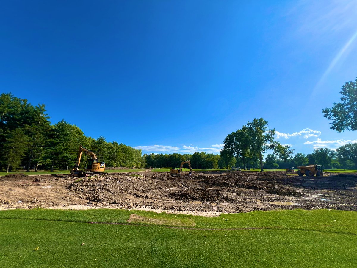 The Great Hazard on what is the new par 5 15th hole (old #6) is getting a much needed facelift. About to become “greater” in terms of its looks. The hole is taking on an entire new look. <a href="/TotalTurfGS/">Total Turf Golf</a> <a href="/jliebertgolf/">J. Liebert Golf Pics</a>