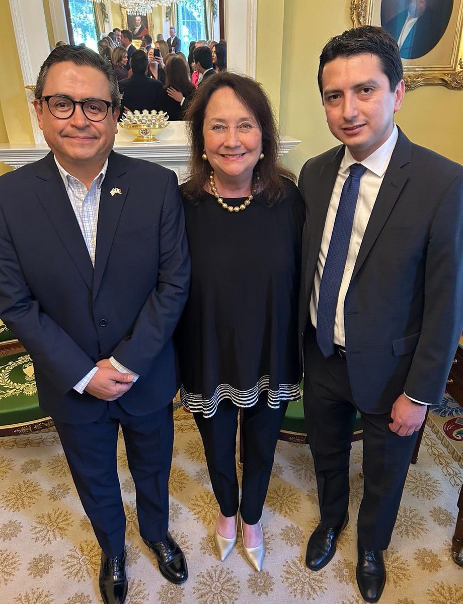 #Cemex <a href="/CONCAMIN/">CONCAMIN</a> Norteamérica, impulsa la Competividad Industrial de Norteamérica en conjunto con <a href="/txbiz/">Texas Association of Business</a> para la construcción de un mejor futuro. 🇺🇸🇲🇽