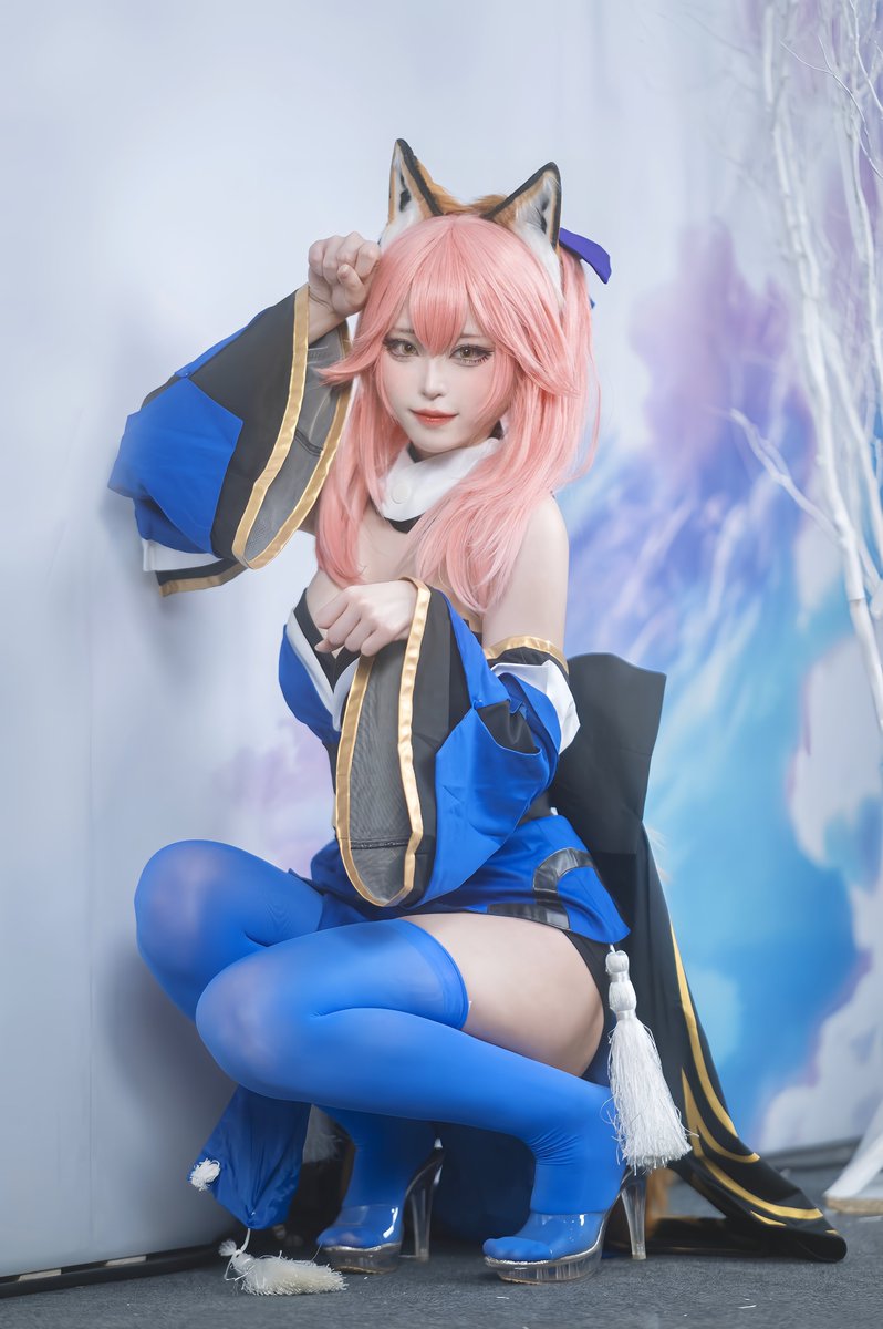 みこん~🦊

#FGO #コスプレ
#玉藻の前 #cosplay https://t.co/HLSXjsW6gF