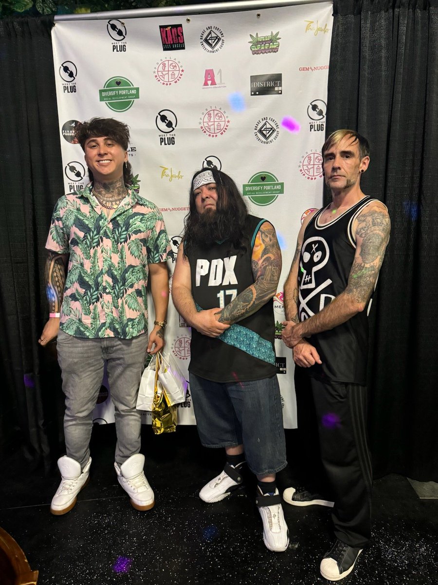 Dreamst8pdx's tweet photo. https://t.co/TNCNwsSnV1