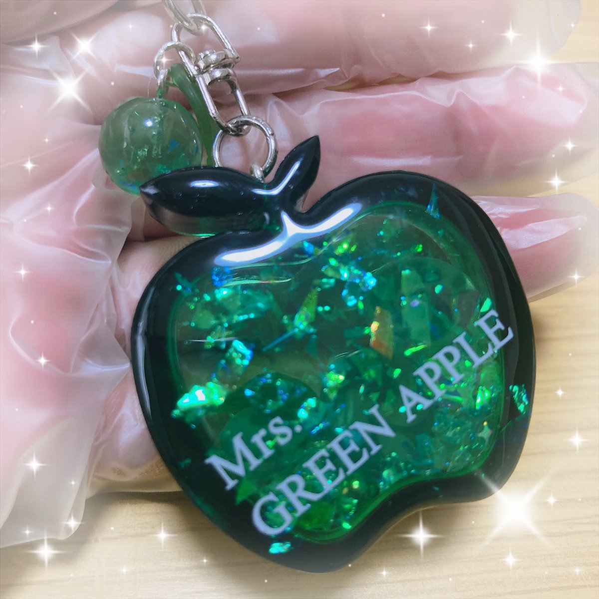 Mrs. GREEN APPLEのシャカシャカキーホルダー、ついに完成
