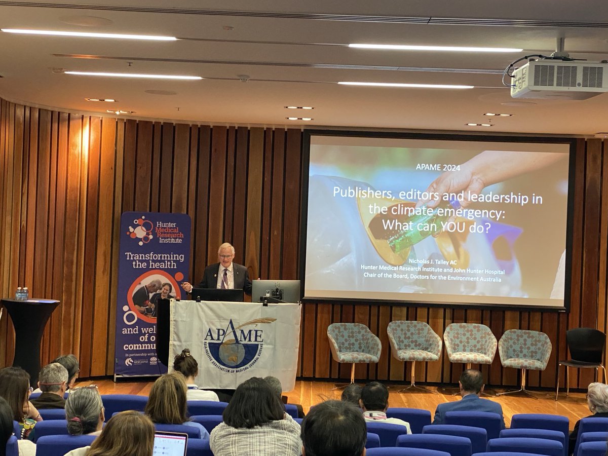 jenhelenmar's tweet photo. Inspiring to be at the #APAME Medical Editors Meeting at @HMRI - here’s @NJTalley01 Professor of Medicine, Chair of @DocsEnvAus and APAME advising how Journal Editors can make real change on climate change @TheRACP @theMJA @BritPharmSoc https://t.co/rHdDzqeA21