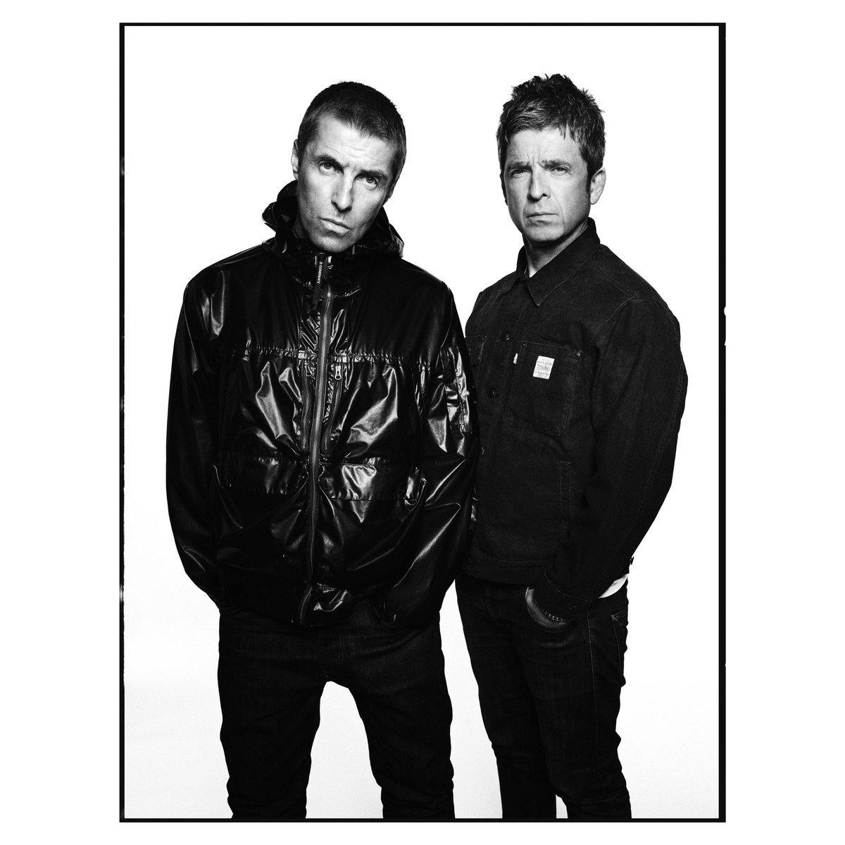 Such a privilege to have captured this moment. #Oasis #LiamGallagher #NoelGallagher