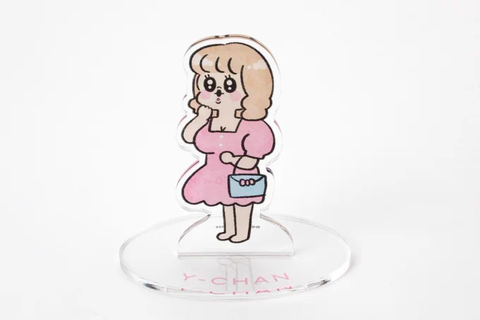 アクスタも 