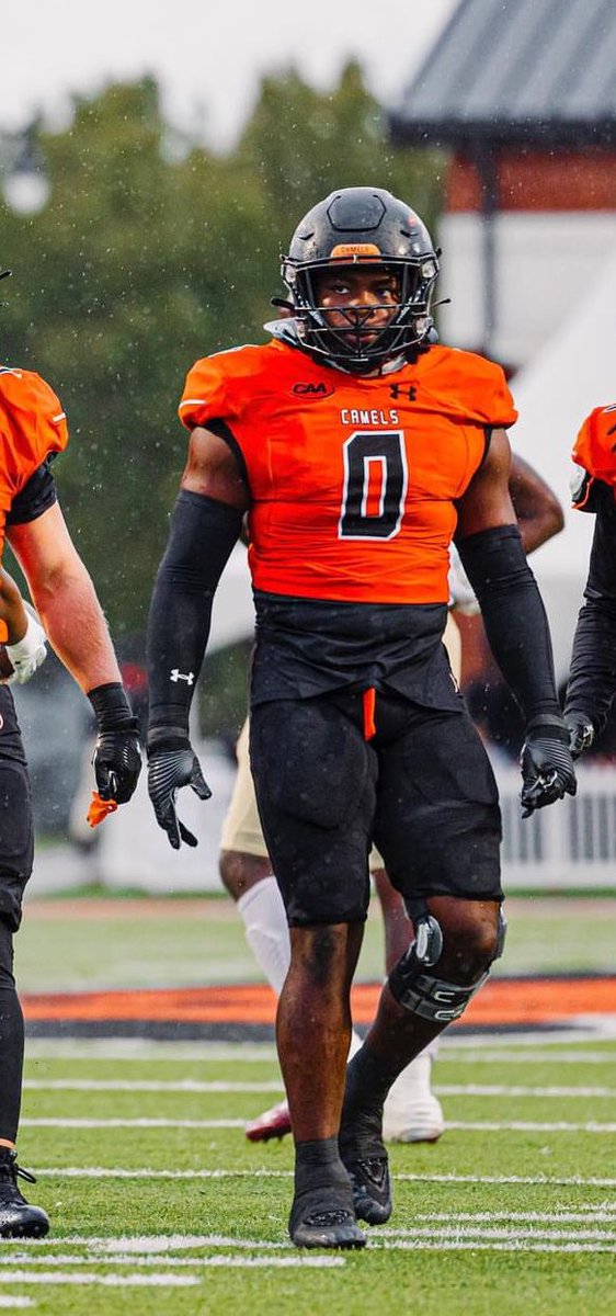 #RollHumps #FightAsOne <a href="/GoCamelsFB/">Campbell Football</a> 

🐪  #HumpDay and it is GAME WEEK!
<a href="/CJTillman_24/">2 • montana • 4</a>