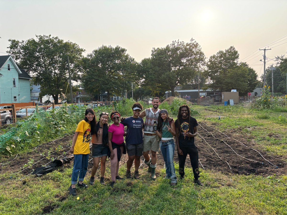 Shout out to the Liberated Land Cooperative! Here's the crew at the CSA pick up at Ferry Street Farm where people can get fresh veggies. Check them out here: liberatedlandcooperative.com